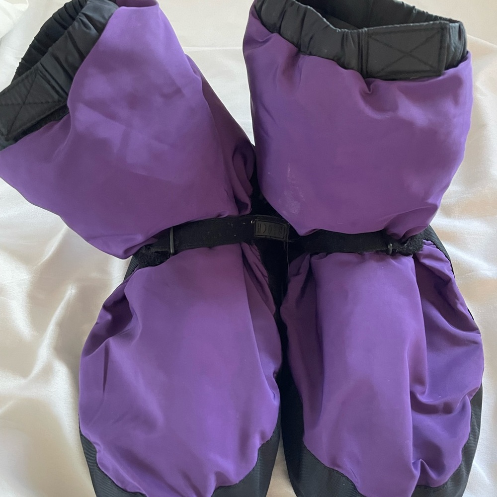 Bloch warm up boots